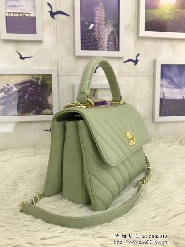 香奈兒CHANEL 92236 V格2018秋冬小羊皮手提肩背斜背鏈條包 DSC1080
